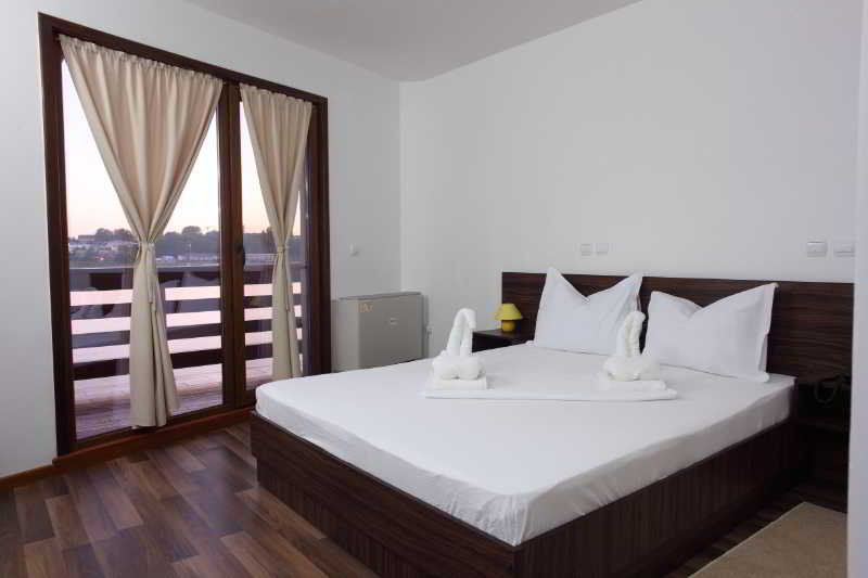 Hotel Insula 툴체아 외부 사진
